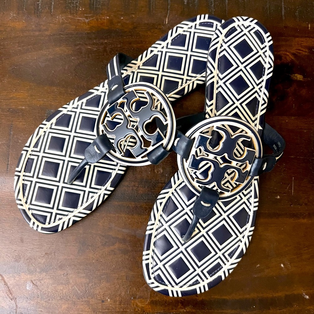 Tory Burch Miller 10 blue black white Diamond sandals metal